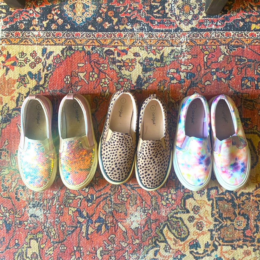 Girls slip on shoes. Cat&Jack. Size 1